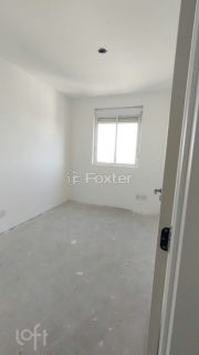 Image 27 - 884678