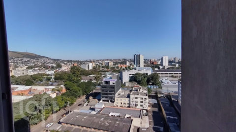 Image 34 - 884678