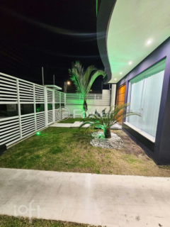 Image 37 - 884745