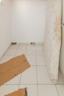 Image 34 - 884876