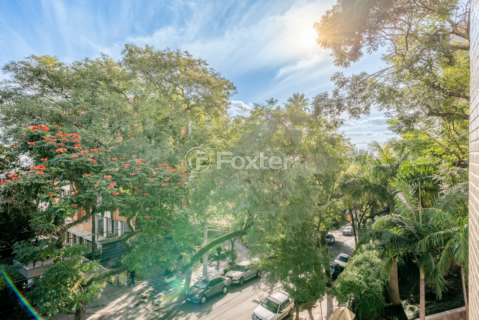 Image 7 - 885188