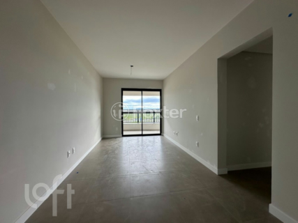 Image 3 - 885297