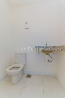 Image 66 - 885649