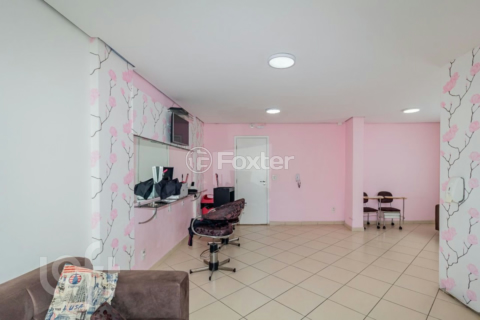 Image 39 - 885860