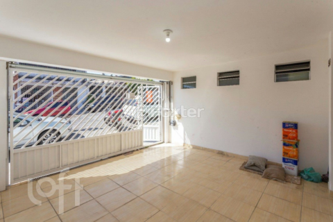 Image 36 - 886087