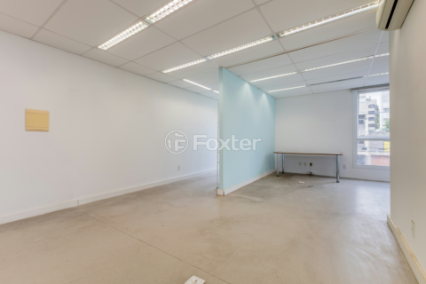 Image 37 - 886220