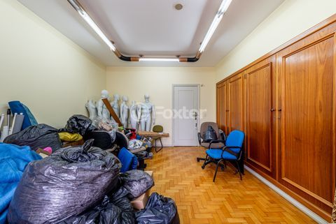 Image 39 - 886288