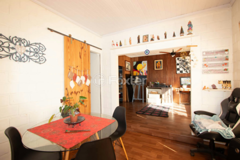 Image 35 - 886351