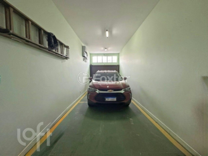 Image 31 - 886462