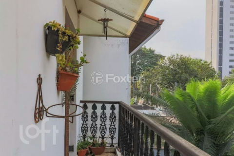 Image 42 - 886524
