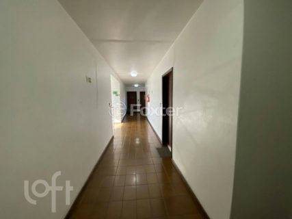 Image 7 - 886644