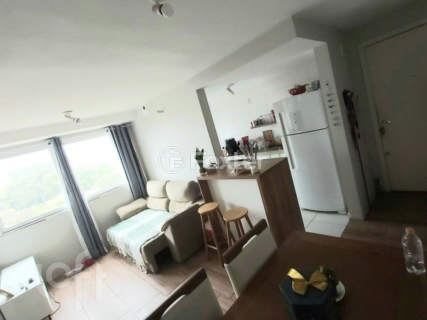 Image 28 - 886652