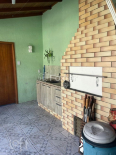 Image 20 - 886674