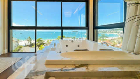Image 38 - 887385
