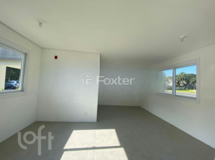 Image 20 - 887564