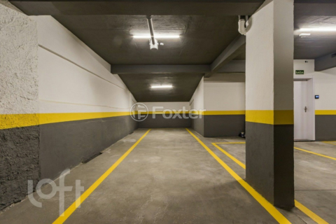 Image 43 - 887566