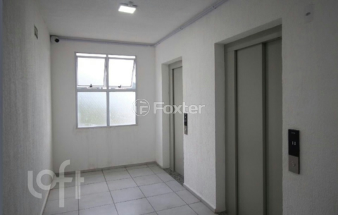 Image 19 - 887851