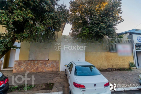 Image 35 - 888139
