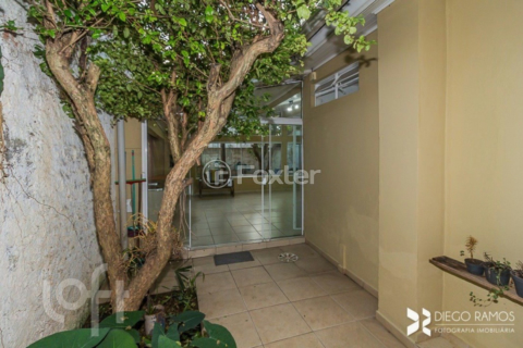 Image 31 - 888139