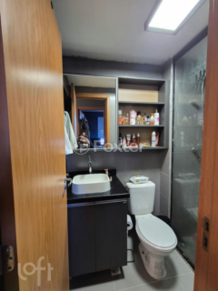 Image 8 - 888267