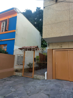 Image 21 - 888515