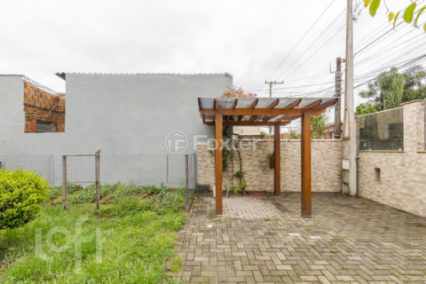 Image 35 - 888598