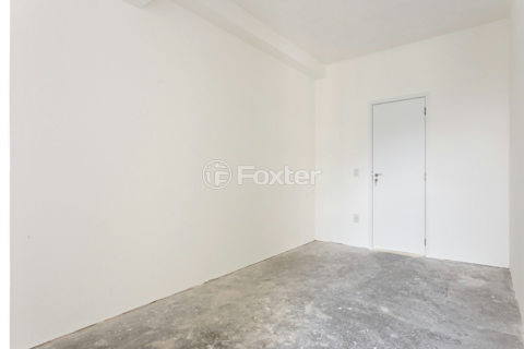 Image 21 - 888627