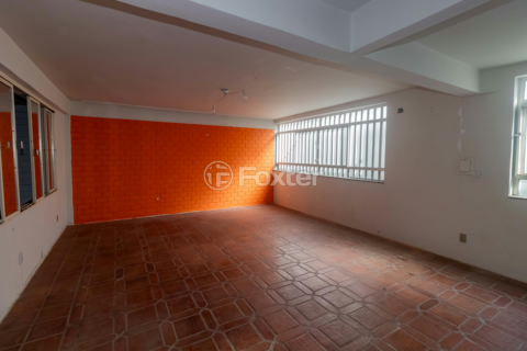 Image 34 - 889505