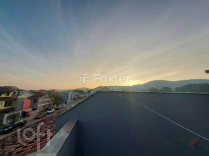Image 17 - 889541