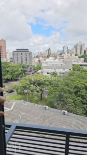 Image 23 - 889566