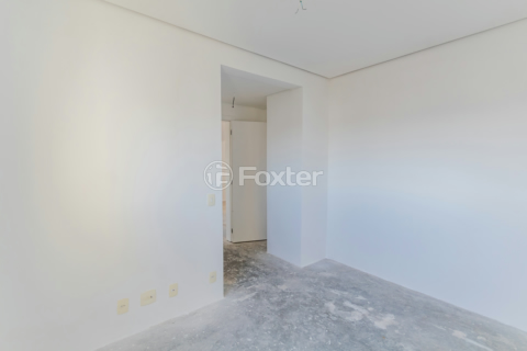 Image 35 - 890032