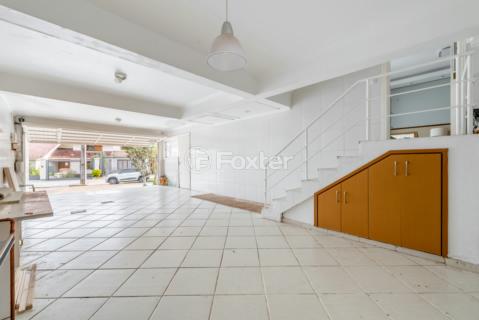 Image 33 - 891649