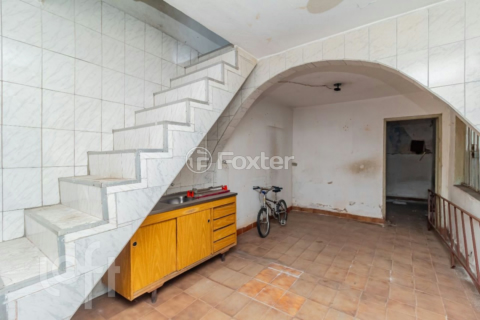 Image 32 - 892038