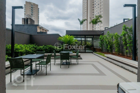 Image 38 - 892372