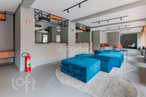 Image 35 - 892372