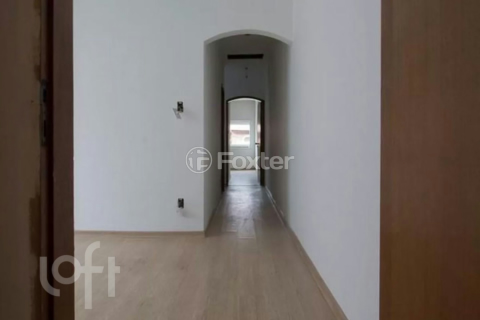 Image 31 - 892676