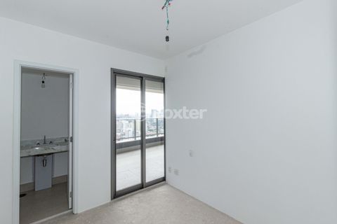 Image 33 - 893017