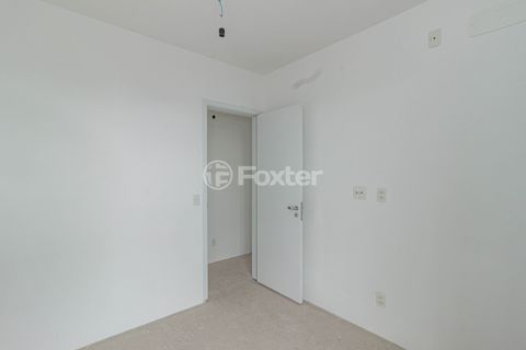 Image 31 - 893017