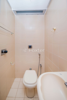 Image 32 - 893134