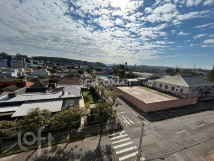 Image 34 - 893353