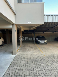 Image 39 - 893353