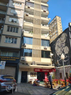 Image 33 - 893997