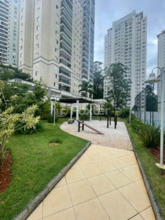 Image 65 - 894045