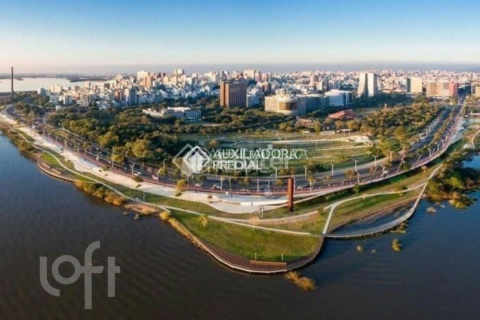 Image 21 - 894208