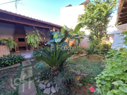 Image 21 - 894290