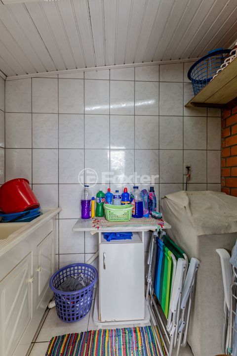 Image 43 - 894305