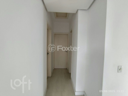 Image 29 - 894393