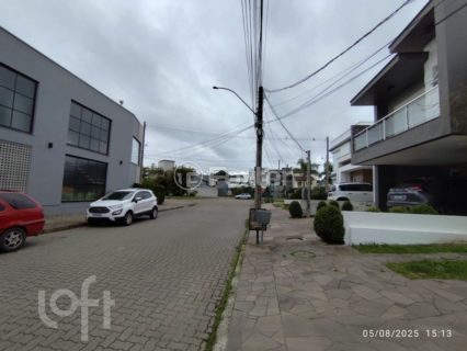 Image 37 - 894393