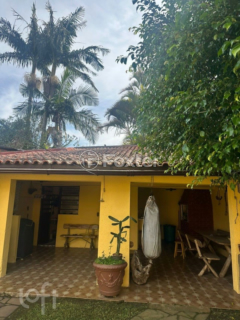 Image 37 - 894859