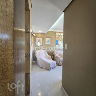 Image 11 - 894972